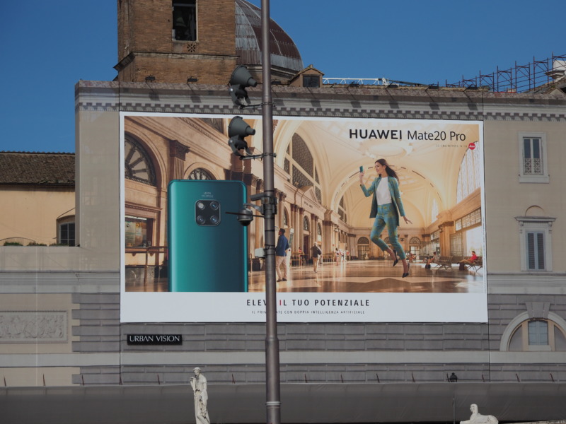 Huaweiの広告